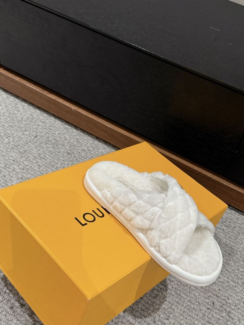 Louis Vuitton Slippers